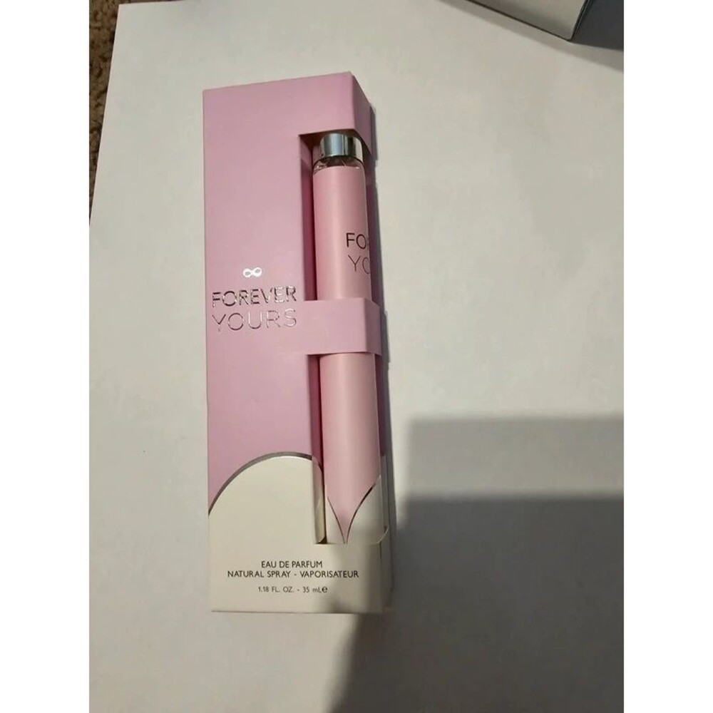 Forever Yours dupe of Viktor&Rolfs Flowerbomb Perfume